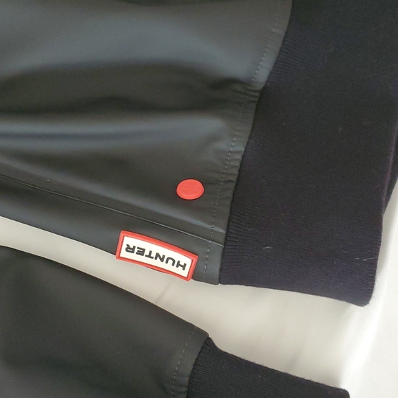 Hunter rubberized bomber jacket, black xs - Picture 4 of 7
